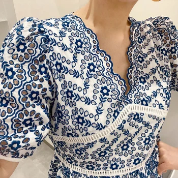 Луксозно синьо Винтажное рокля Женски 2023 Лятото с V-образно деколте, открита Елегантни дрехи, Дамски Корейски рокли с пищни ръкави, дамски лукс